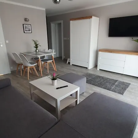 Alexandra Apartment
