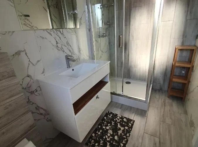 Alexandra Apartman *